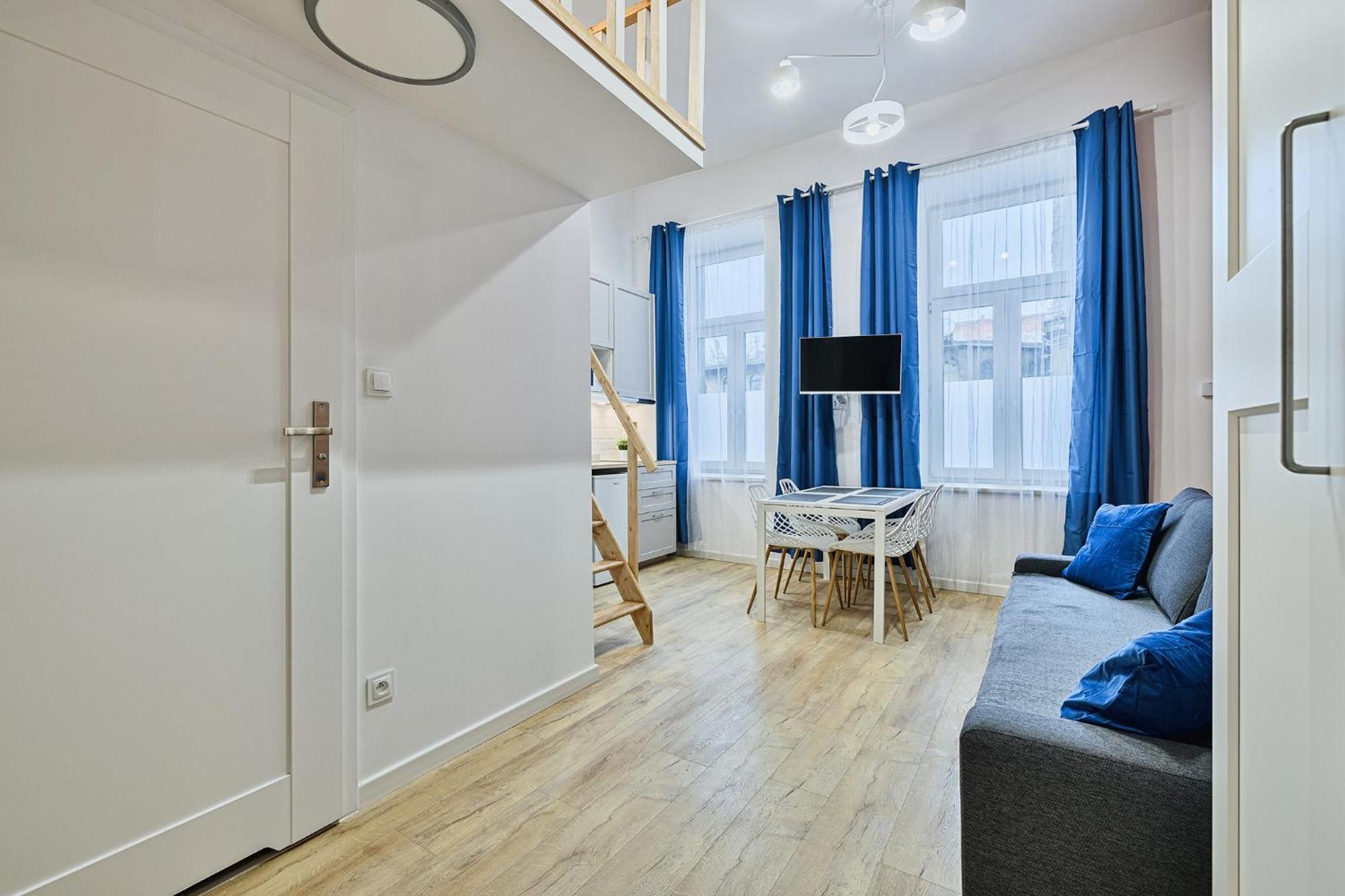 Delux 11 - Apartment Lodz (Lodz)